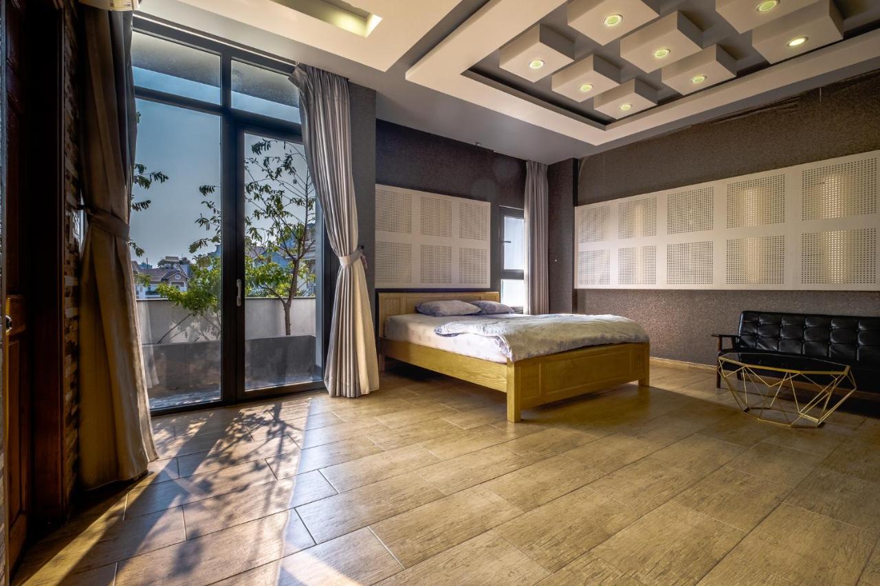 Greenwood Villa Saigon Хошимин Экстерьер фото